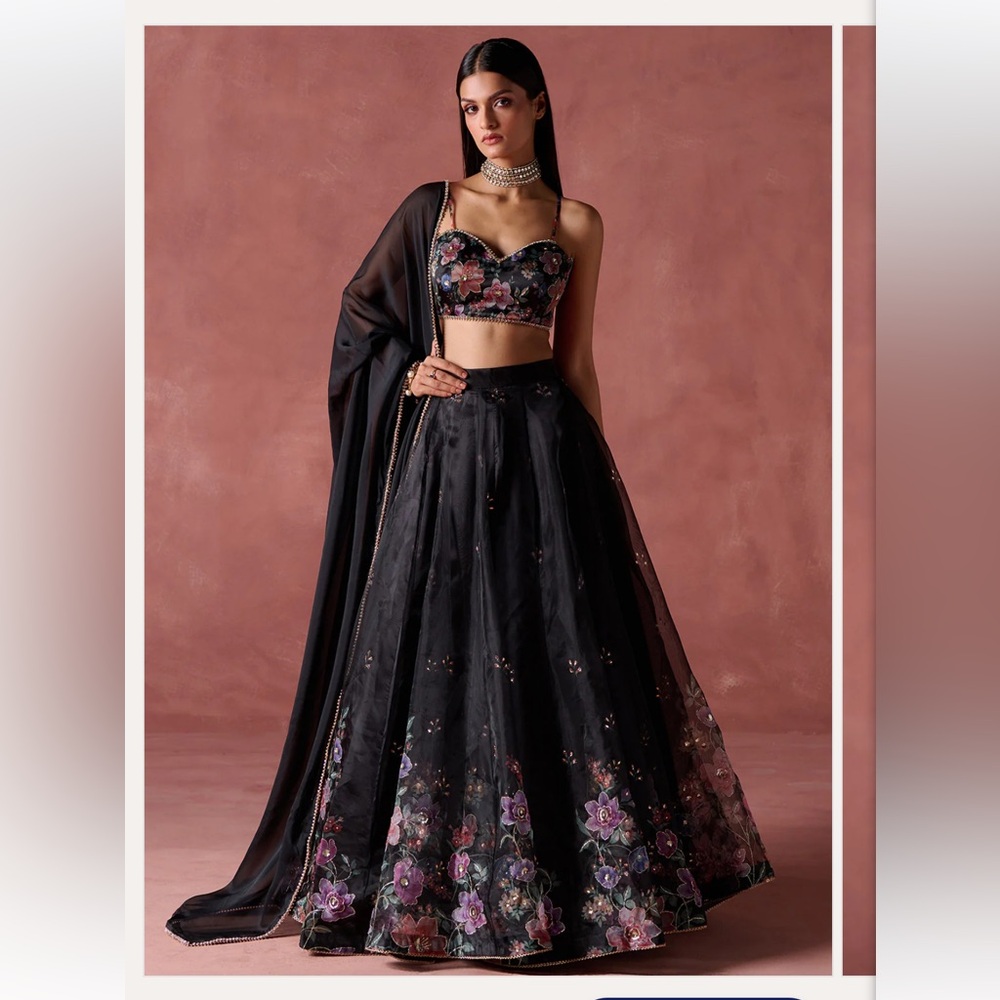 LASHKARAA Black Floral Printed Organza Lehenga *NWT*
